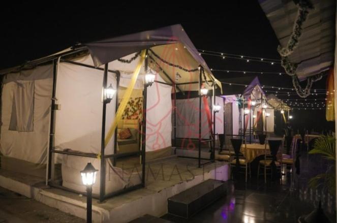 Luxury Farmhouse In Chhatarpur With Pool New Delhi Buitenkant foto