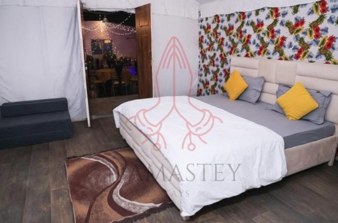 Luxury Farmhouse In Chhatarpur With Pool New Delhi Buitenkant foto
